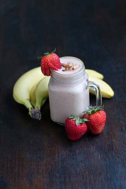 1 delish Strawberry Banana smoothie recipe 